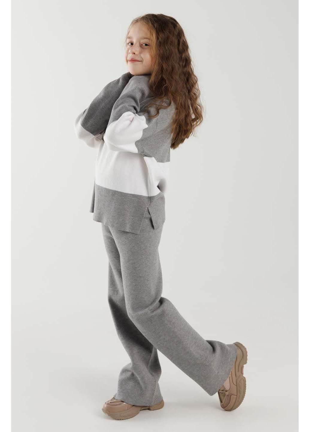 Серый демисезонный костюм для девочки свитшот палаццо Lizi