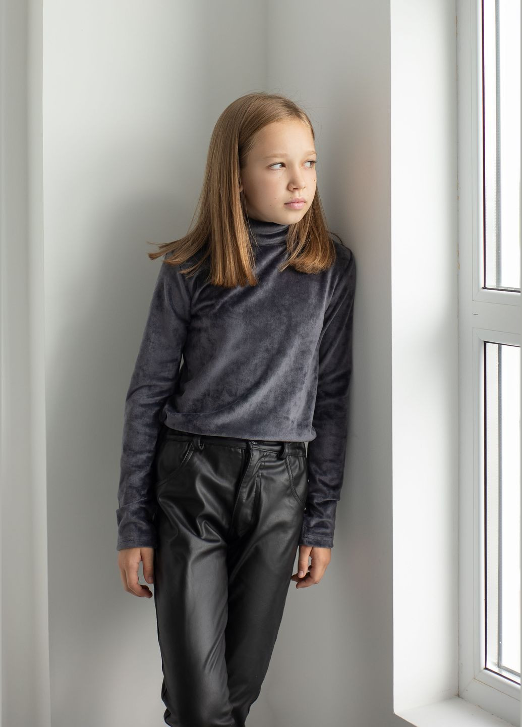 Велюровый гольф «Cool» (графитовый) OlaN (327414290)