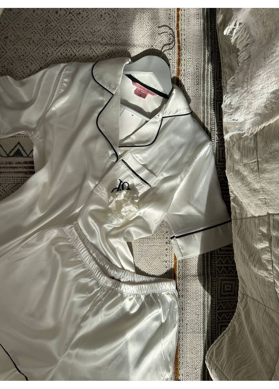 Белая всесезон женская пижама | белая рубашка + шорты Vital-Textile 1257