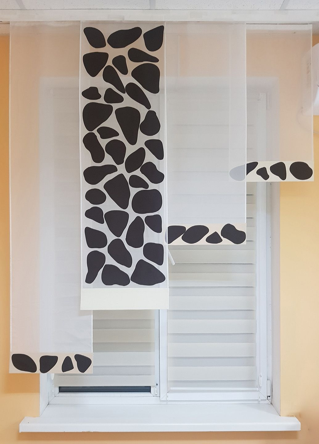 Комплект панельних фіранок Буренка 4шт карниз 160см молочний з шоколадним (28_4п) Firanka Abstract (328949032)