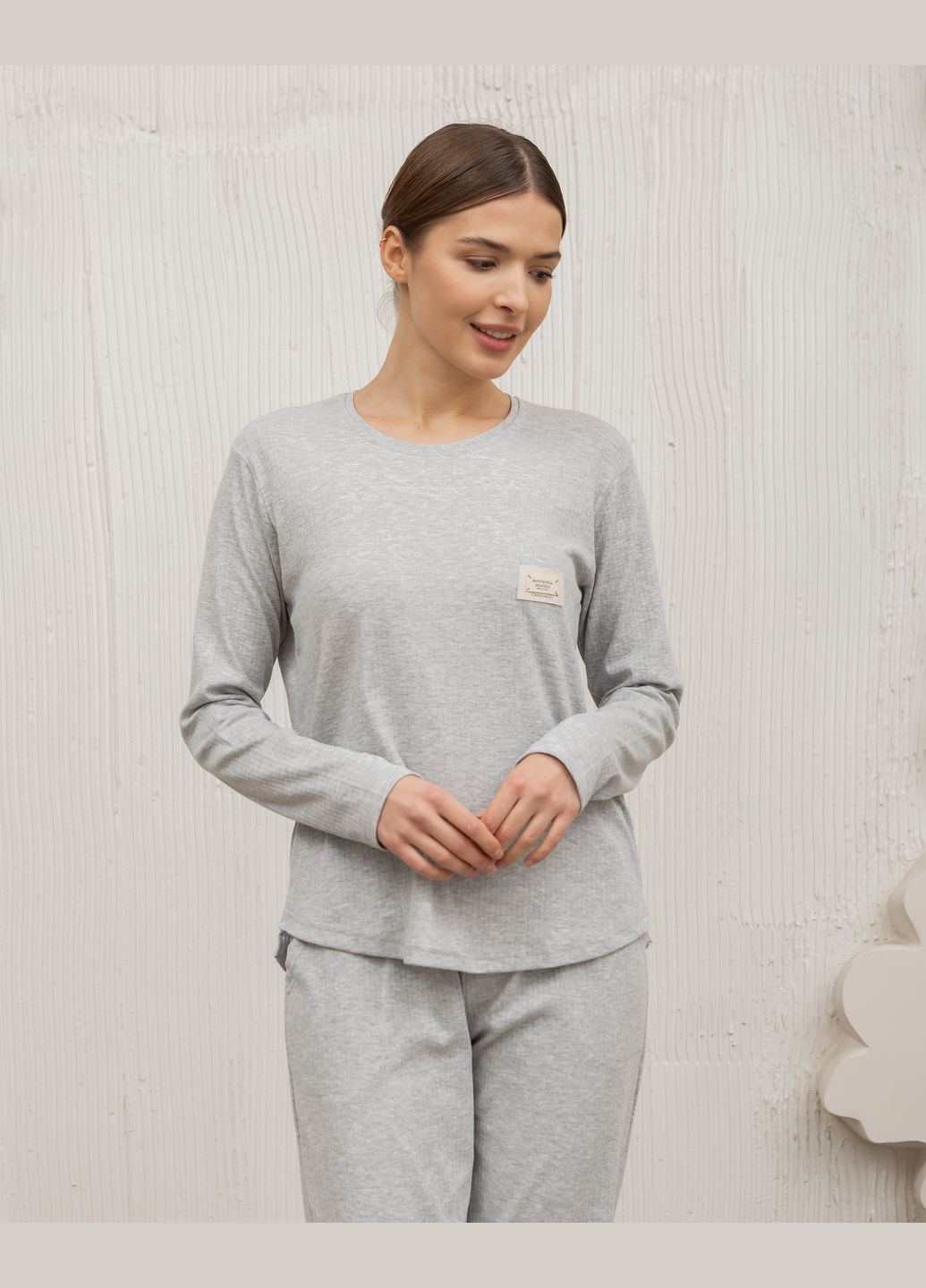 Светло-серая женский комплект со штанами Nicoletta