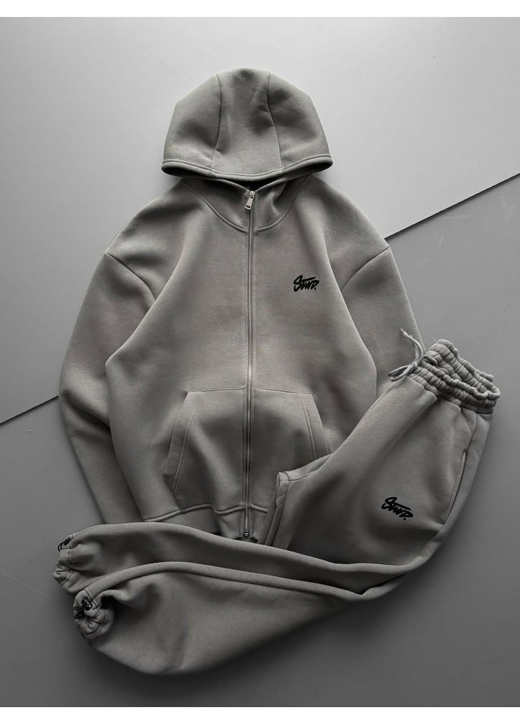 Чоловічий зимній спортивний костюм сірий No Brand (366449498)