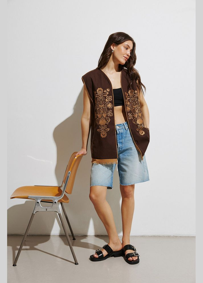 Женская камизелька с вышивкой коричневая Дерево Жизни MKRM4274-3 Modna KAZKA (336933999)