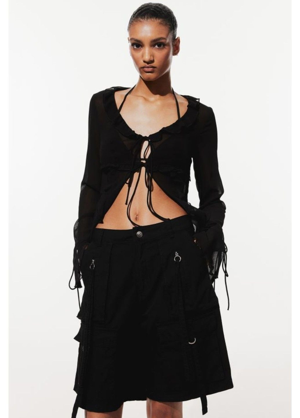 Женские шорты карго Н&М (57309) XS Черные H&M (295263196)