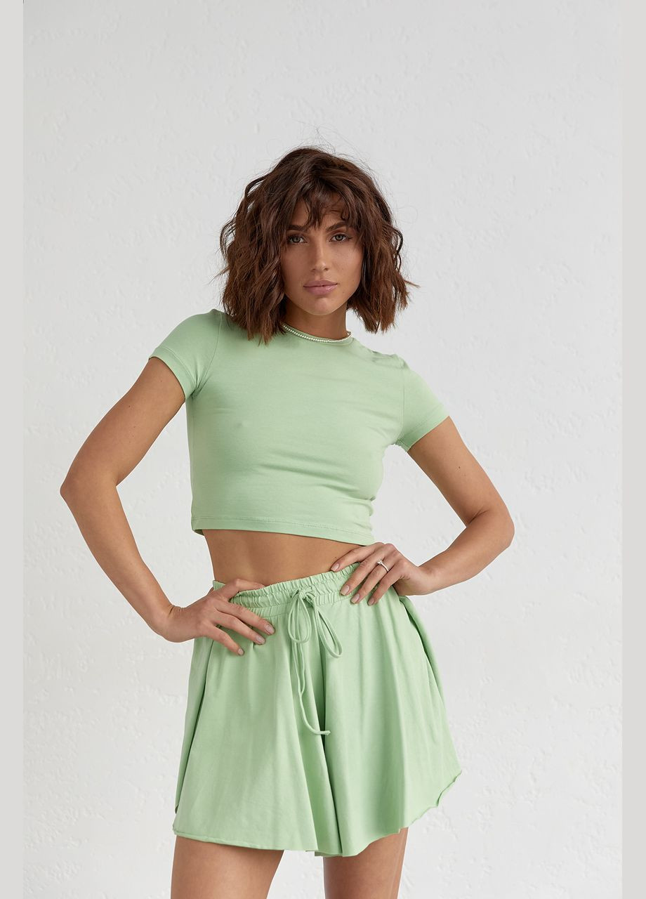 Трикотажний жіночий комплект з футболкою та шортами Liton (296909075)