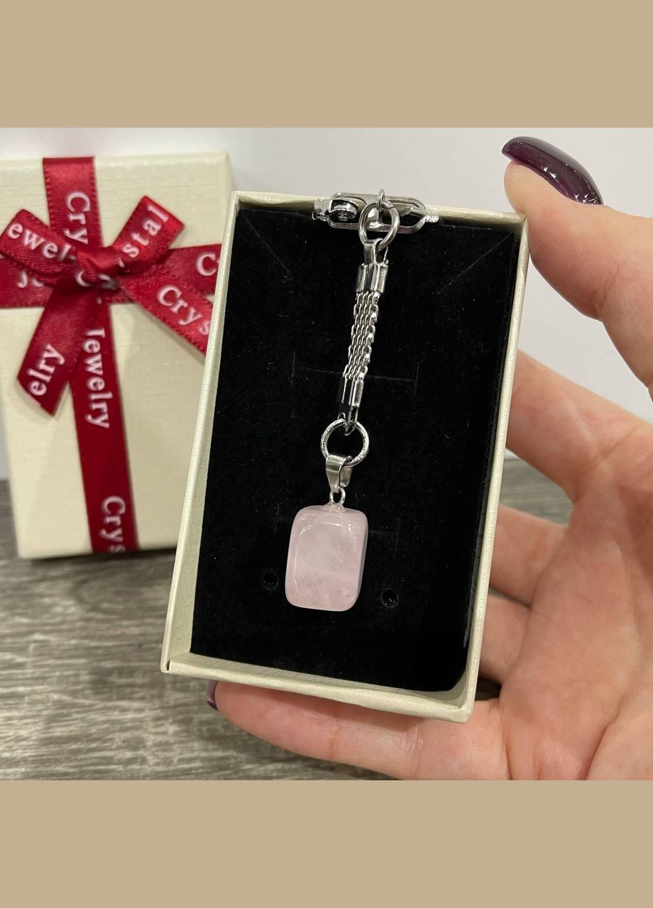 Кулон талисман с натуральным камнем кварц в форме "мини блок" на брелке в подарочной коробочке No Brand (324623086)
