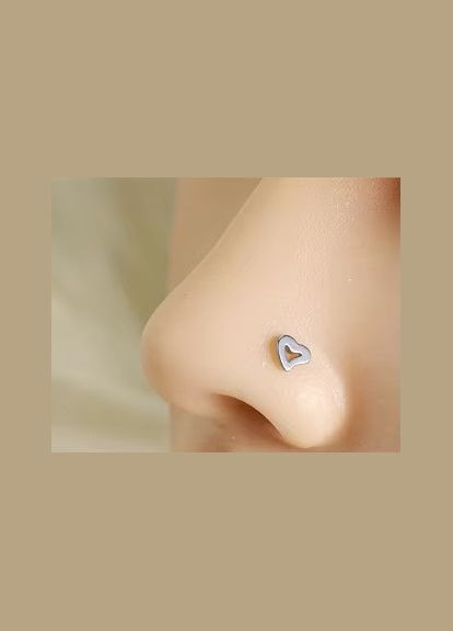 Сережки-цвяшки пірсинг гачок в ніс із серцем вигнутий із мед. стали стрази для носа No Brand (339869637)