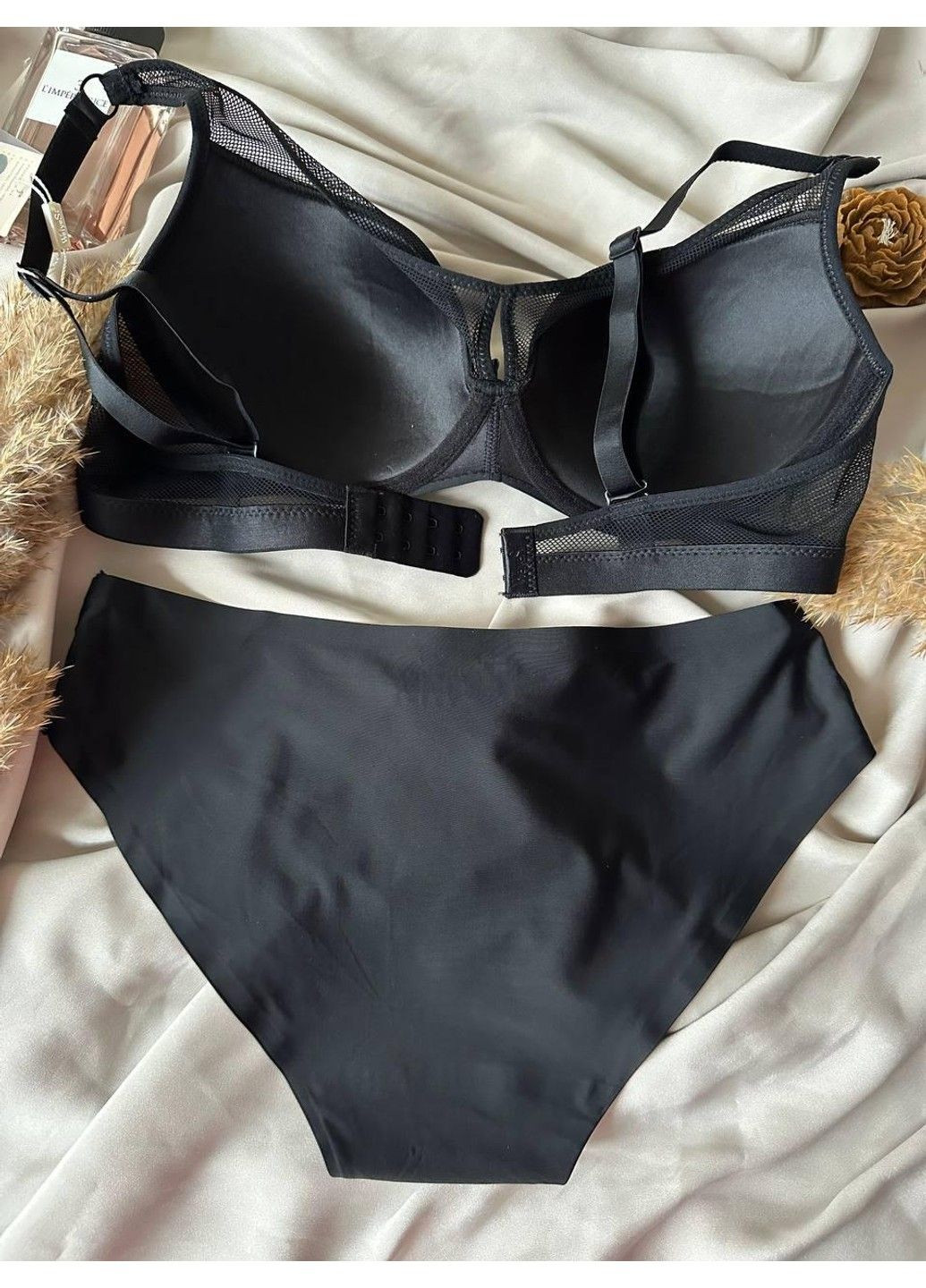 Чорний комплект бюстгальтер + трусики сліпи 1997d чорний Weiyesi