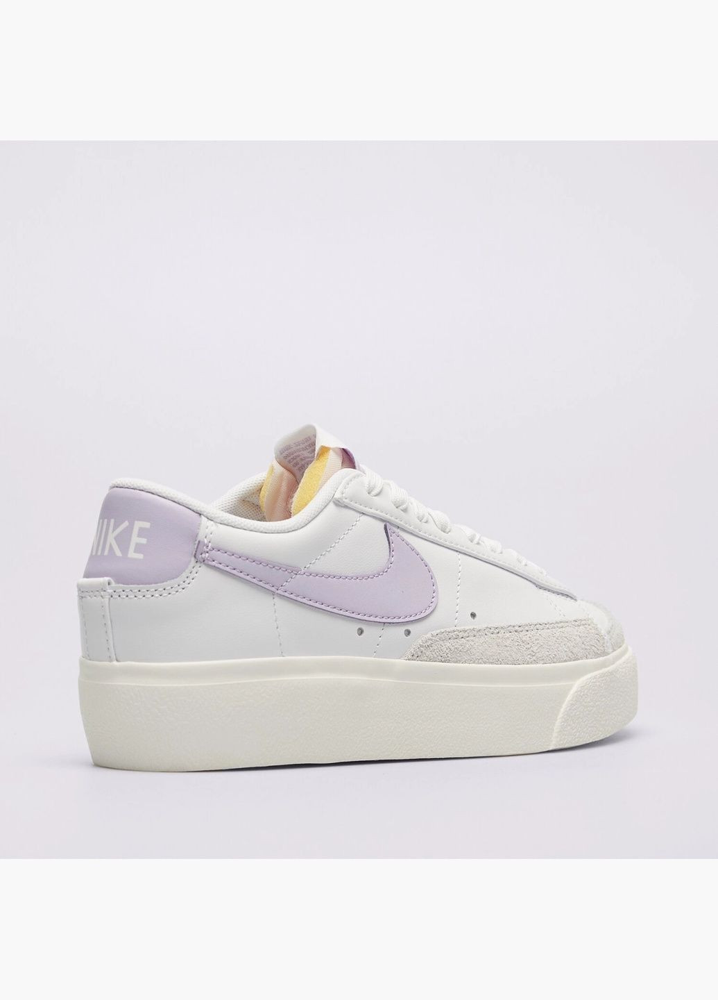Кроссовки женские Blazer Low Platform White DJ0292-114 Nike белые (333651491)