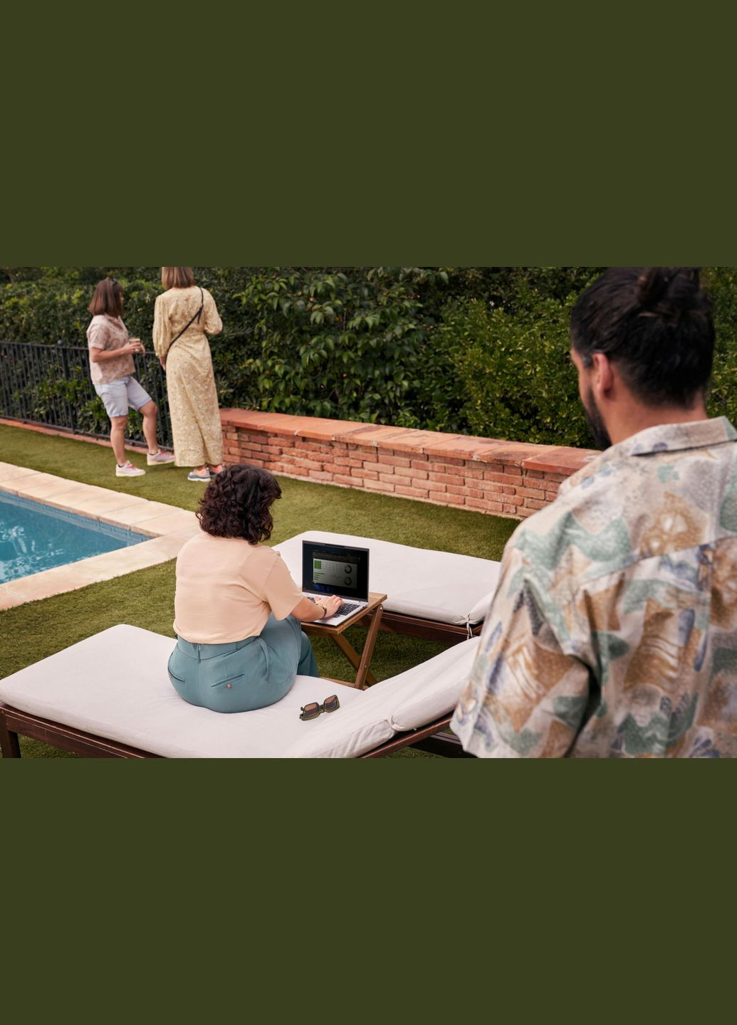 Ноутбук EliteBook 860G11 16" WUXGA IPS AG, Intel U7-155U, 32GB, F1024GB, UMA, LTE, DOS, серебристый HP (314979402)