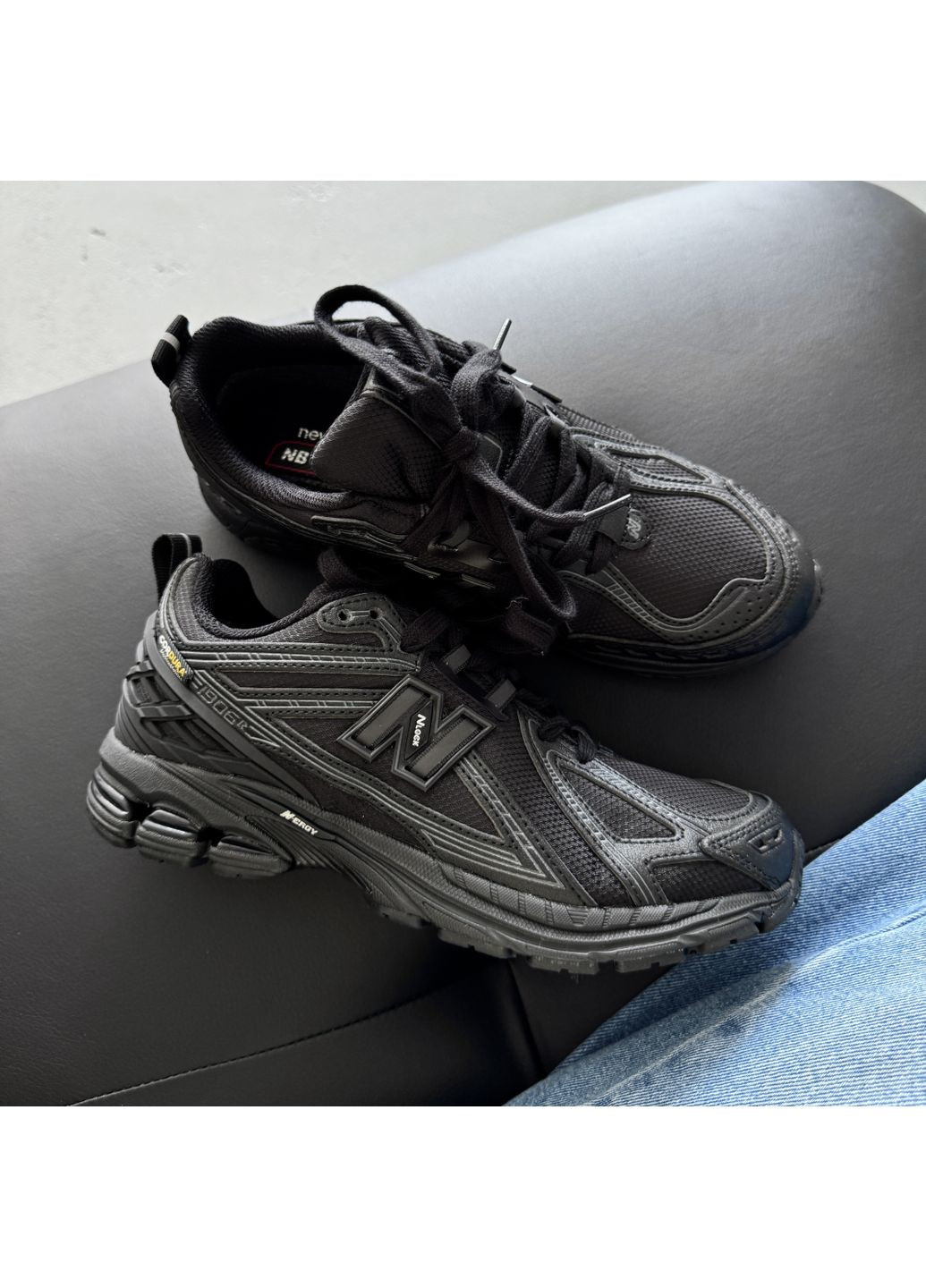 Чорні Осінні кросівки чоловічі і жіночі New Balance 1906 Black Cordura Termo | Нью Беланс 1906R