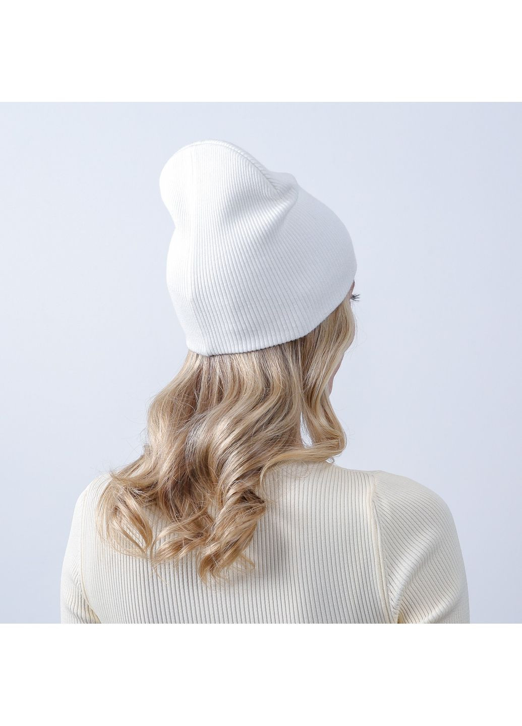 Шапка бини женская вискоза молочная ЭЛИЗАР LuckyLOOK 584-372 (362576553)