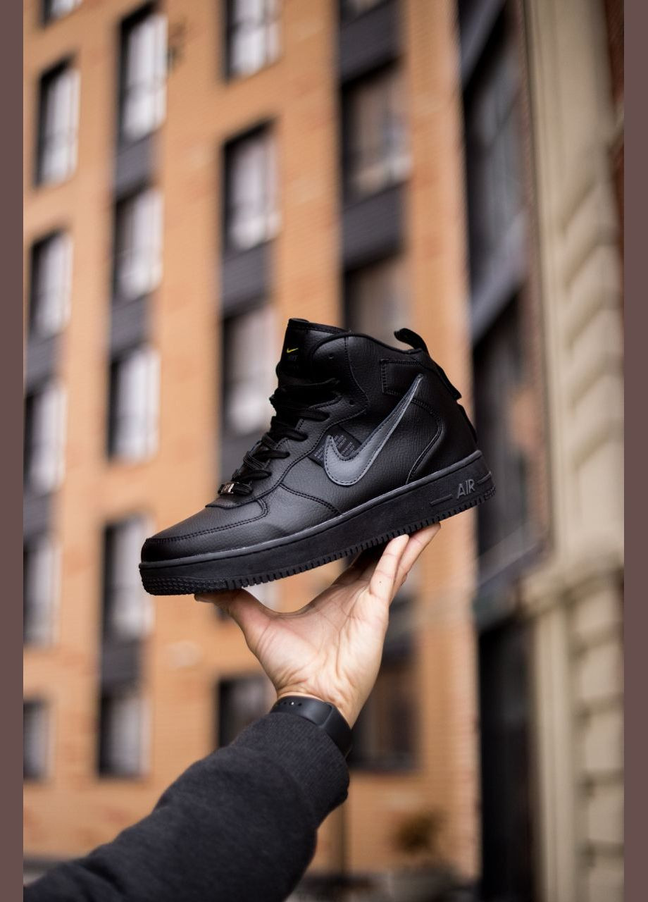 Черные зимние кроссовки зимние мужские nike air force 1 utiliti winter high black fur | найк аир форс 1 высокие черные с мехом No Brand