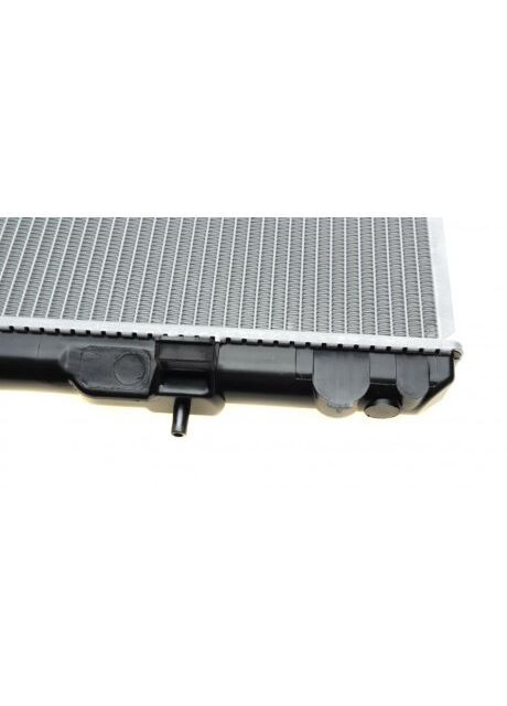 Радіатор охолодження двигуна NISSAN X-Trail 01- (вир-во ) 53452 NRF (366204157)