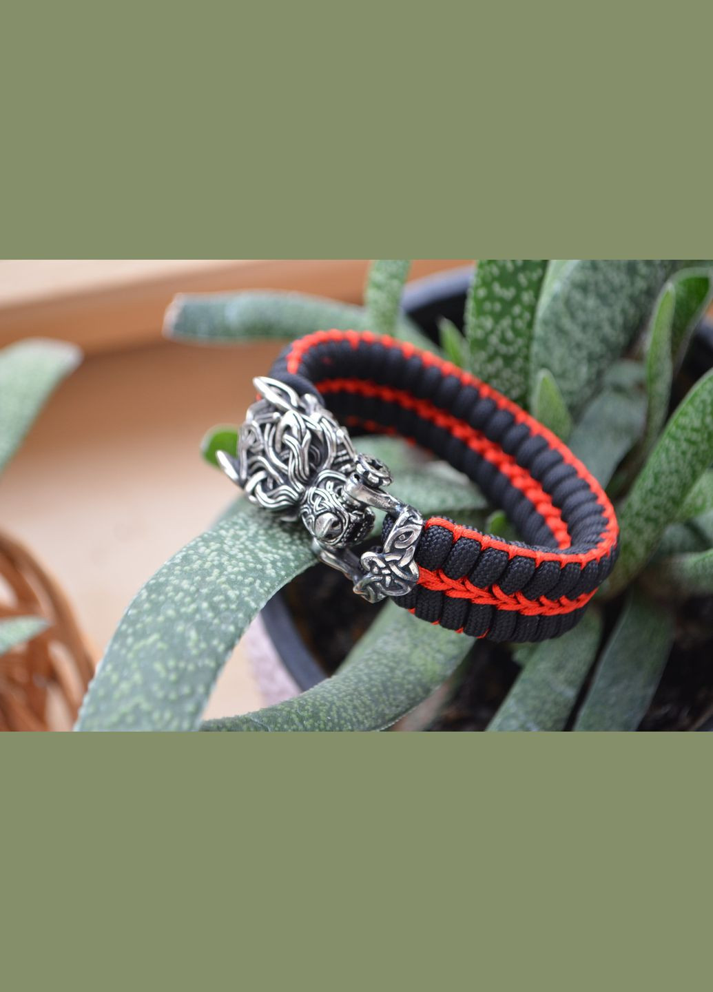 Браслет Вовк із паракорду та мельхіора плетіння Змійка з обплетенням + брелок у подарунок No Brand (341738954)