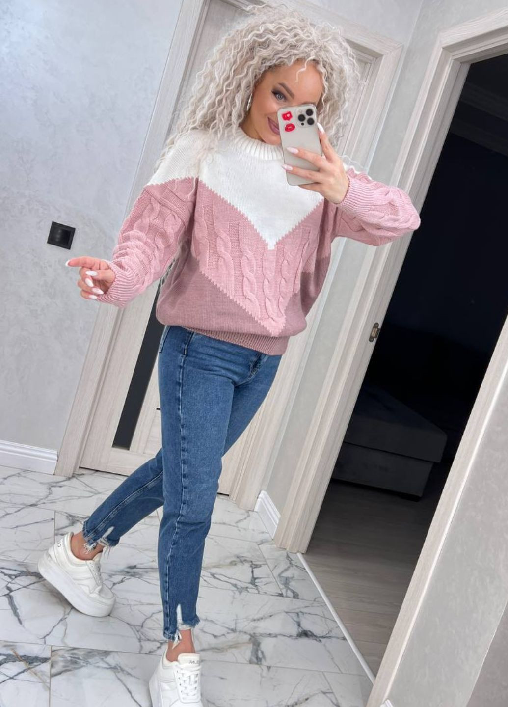 Рожевий демісезонний в'язаний светр джемпер Україна