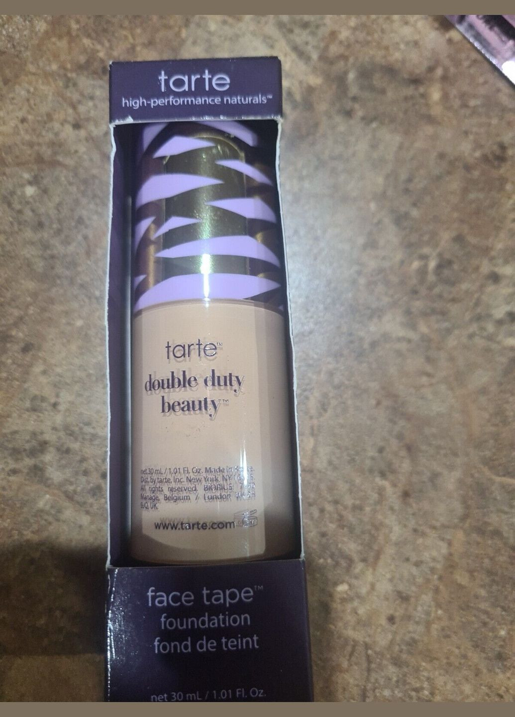 Тональна основа для обличчя face tape foundation (30 мл) 22Nlight-neutral Tarte (278773839)