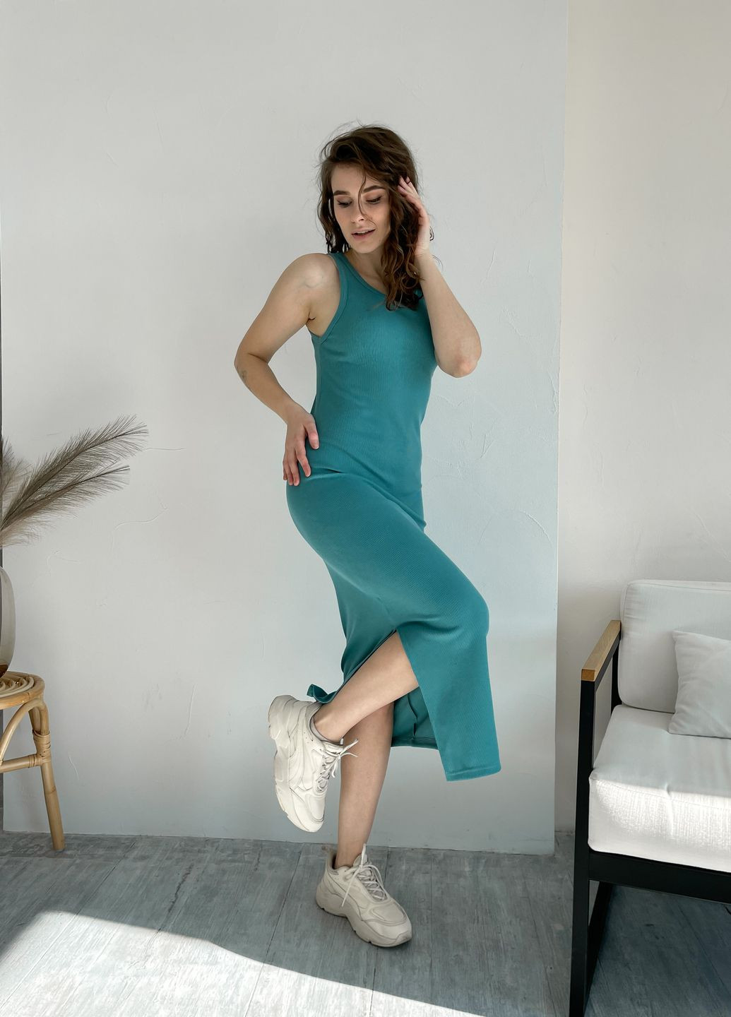 Бірюзова повсякденний довга літня сукня-майка з розрізом збоку в рубчик сукня-майка, футляр Merlini однотонна