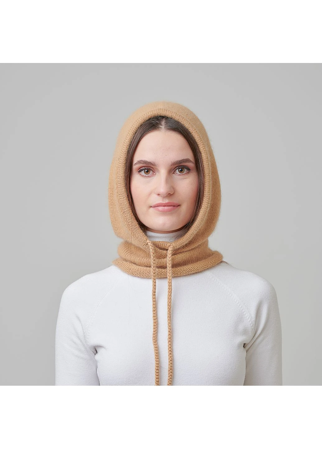 Капор женский вискоза с ангорой бежевый SUSAN LuckyLOOK 954-671 (322782900)