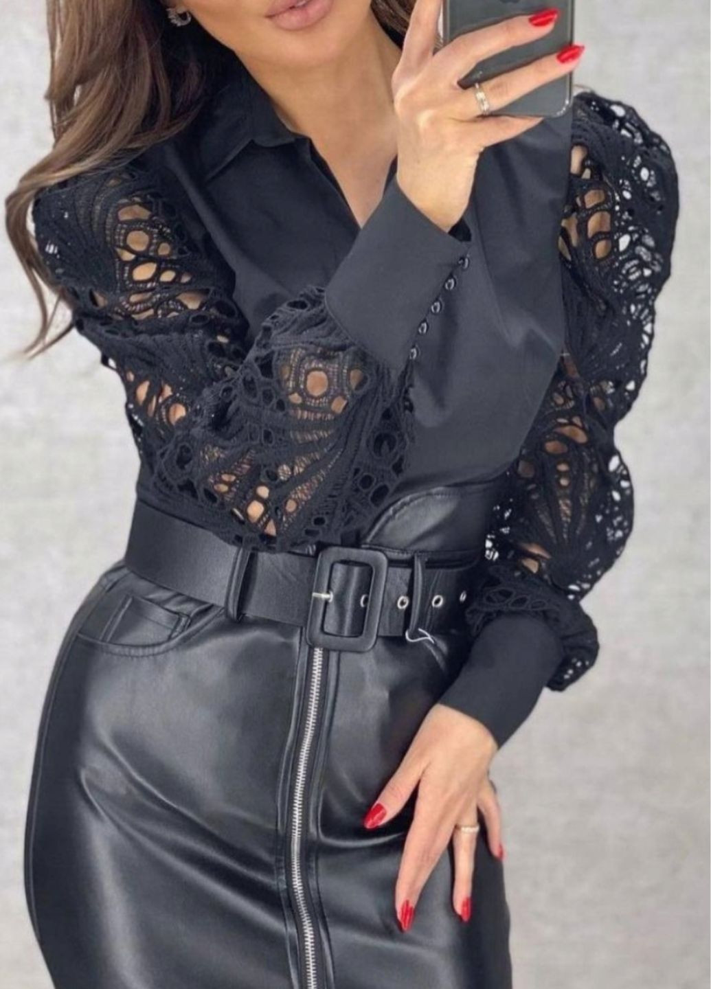 Чёрная блузка женская с кружевными рукавами No Brand