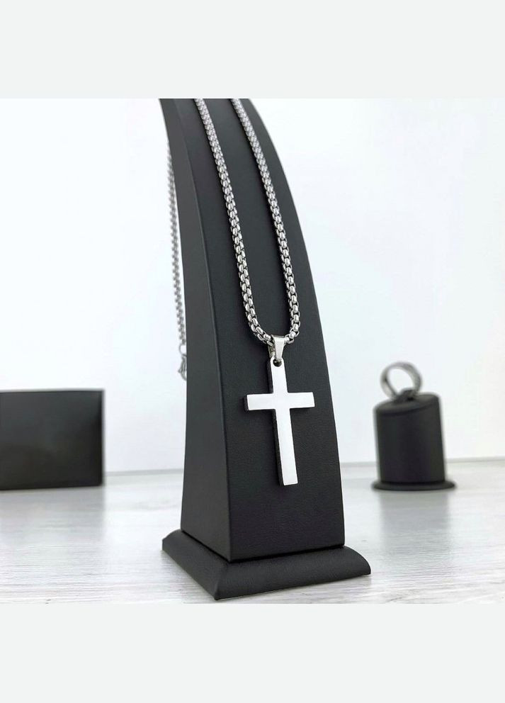 Чоловіча срібна підвіска з кулоном металевий ланцюжок на шию з хрестиком No Brand (328251257)