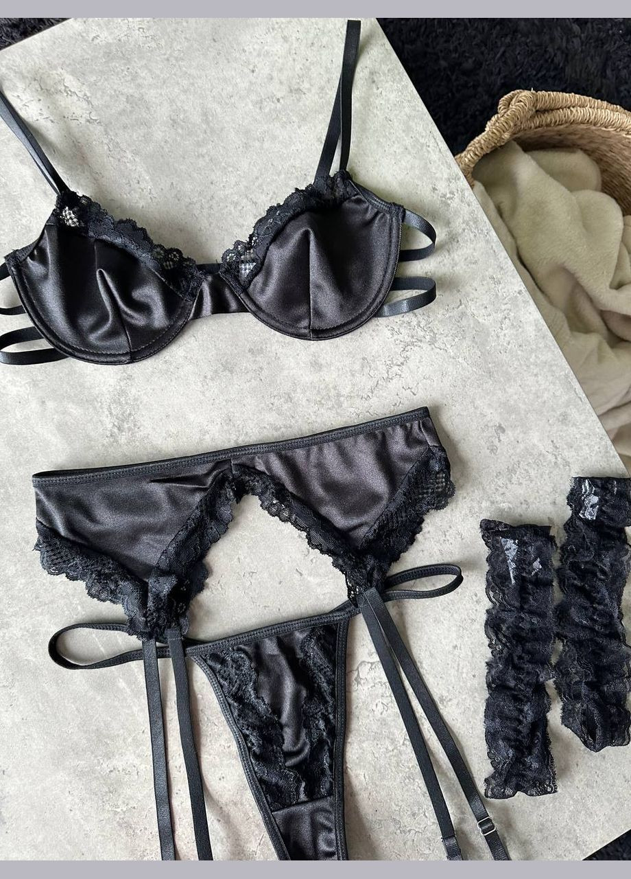 Черный демисезонный комплект белья соблазнительный No Brand