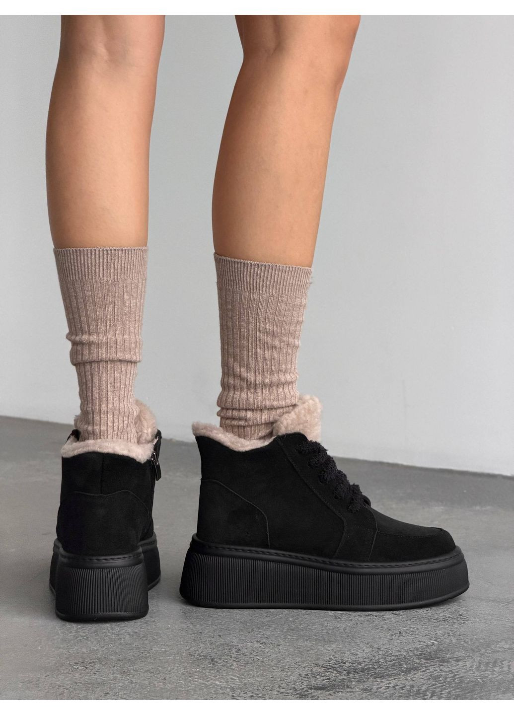 Зимние зимние ботинки teddy Helen из натуральной замши