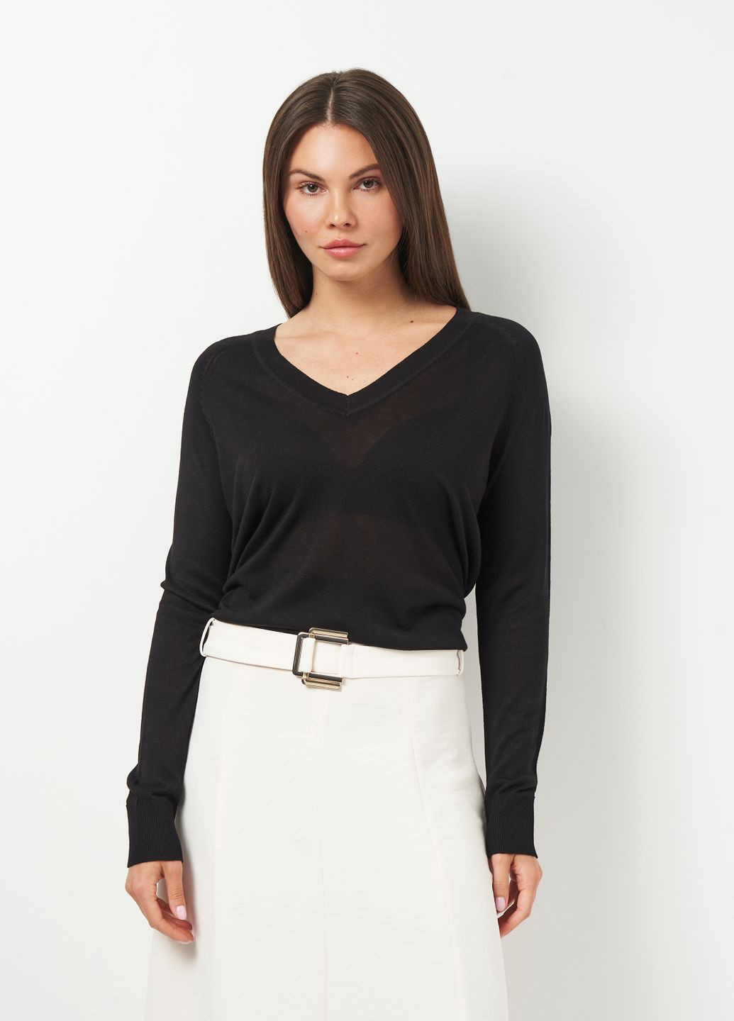 Черный летний джемпер с вырезом C&A