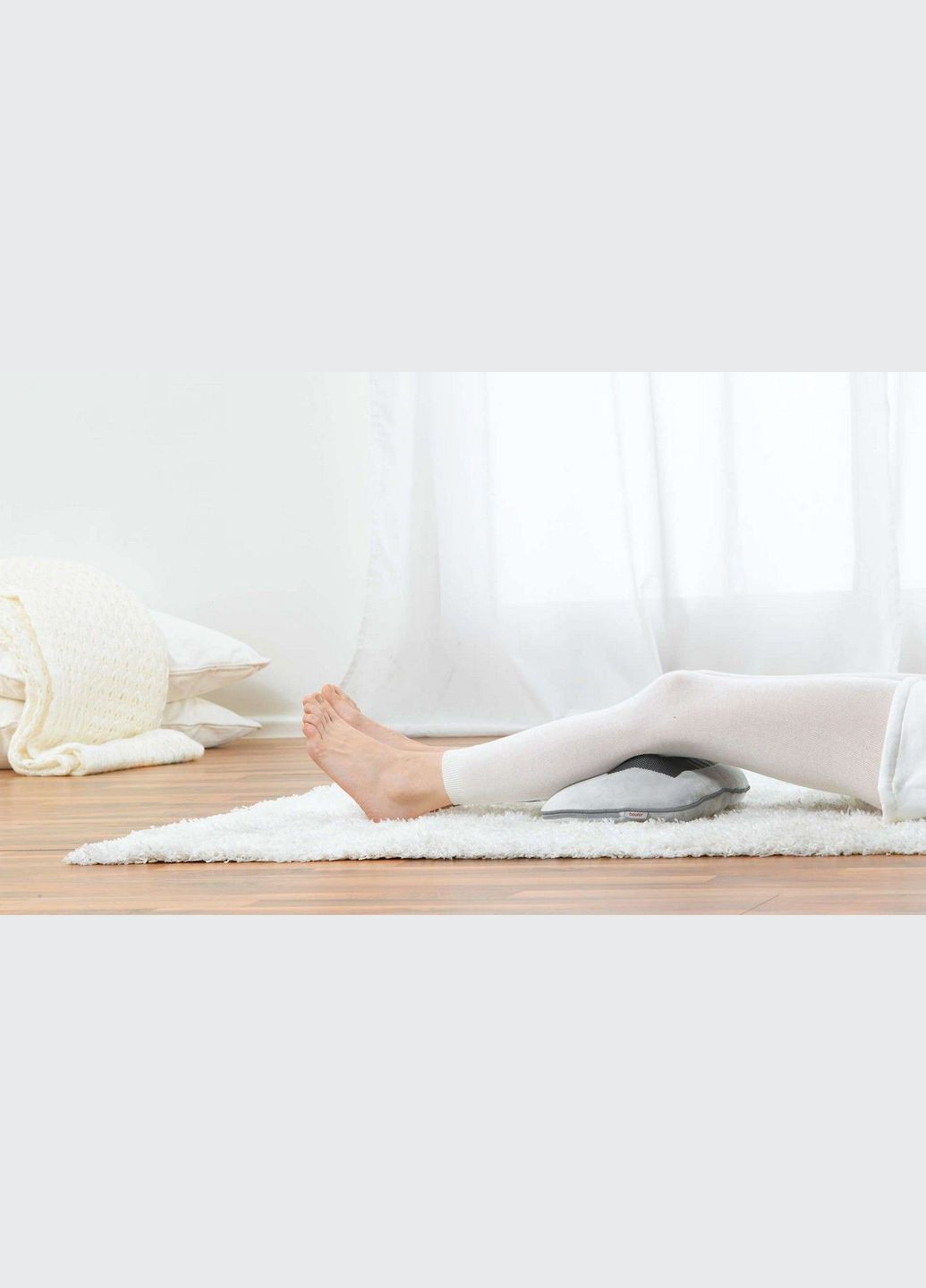 Масажна подушка для плечей, шиї, спини та ніг, від мережі, 4 головки шиацу, підігрів, Beurer (315502238)