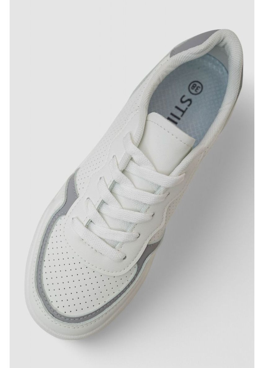 Білі кеди жіночі з перфорацією Ager 248RAD60