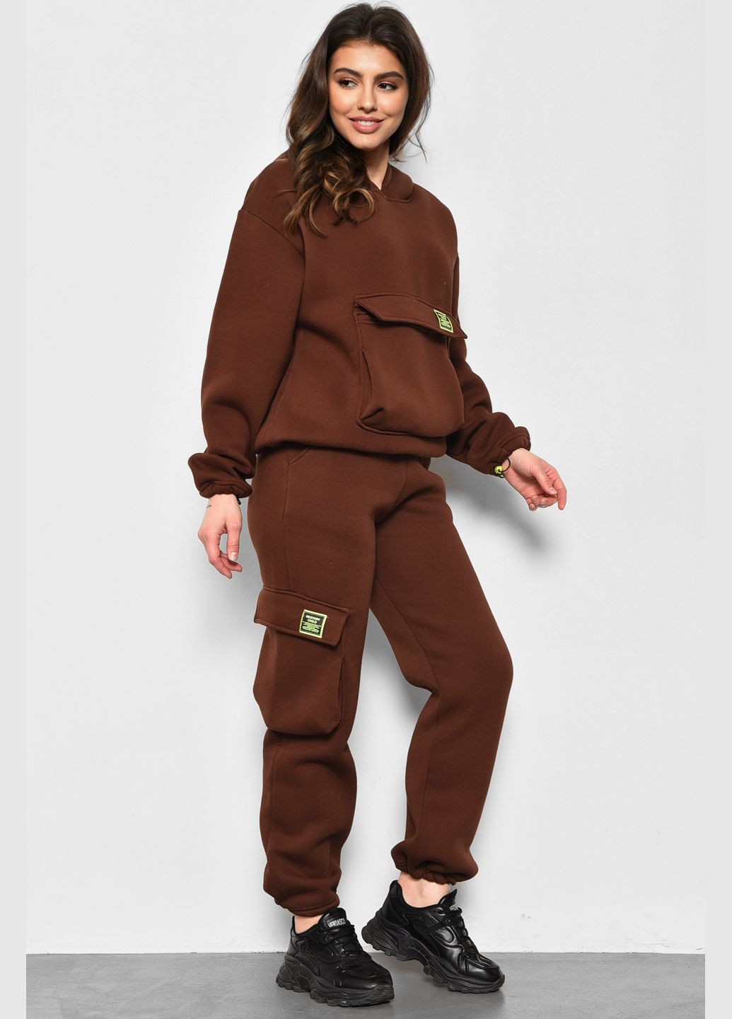 Спортивный костюм женский на флисе коричневого цвета Let's Shop (285779274)