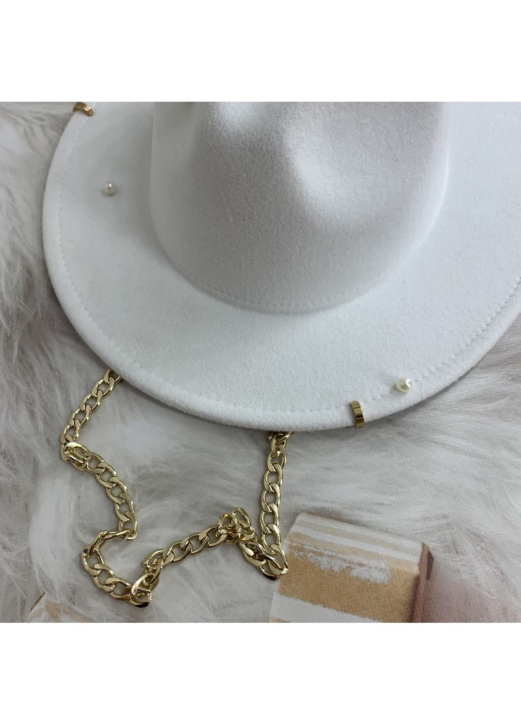 Капелюх Федора з ланцюжком і пірсінгом чорний з регулюванням розміру No Brand (368337412)