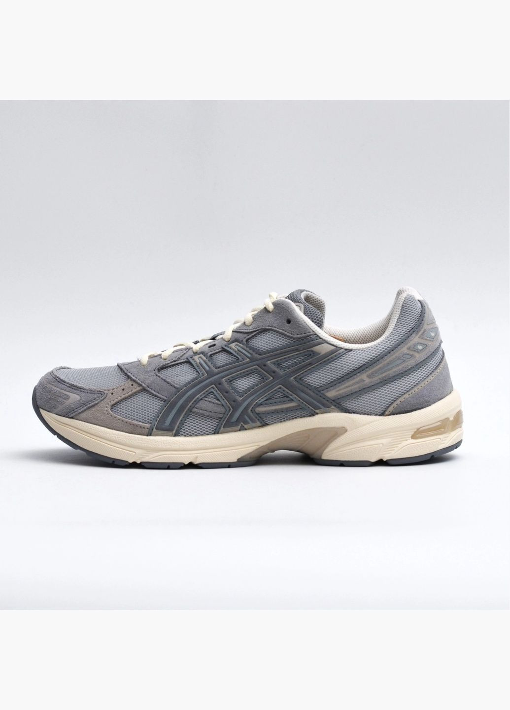 Серые демисезонные кроссовки мужские sportstyle gel-1130 grey 1201a255-022 Asics