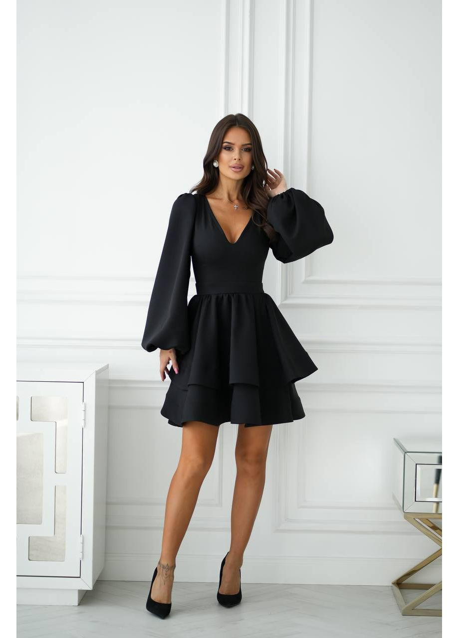 Чорна жіноча сукня з об'ємною спідницею та рукавами з пишною спідницею No Brand