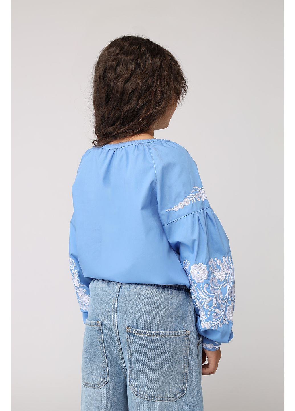 Блакитна вишиванка для дівчинки колір блакитний цб-00282425 поплін (352690990)