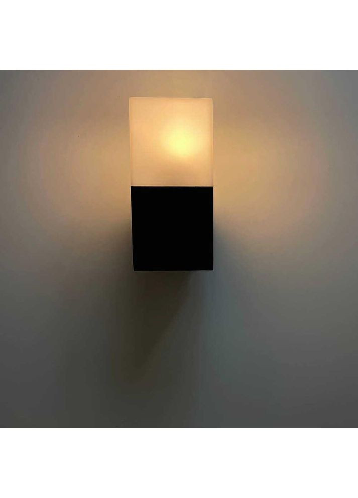 Світильник фасадний QUADRO-1D 20Вт E27 ІР44 чорний Violux (365652212)