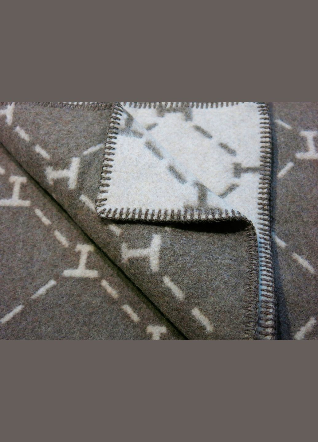 Одеяло шерстяное жаккардовое — Люкс Torpol 07S бело-св. коричневая 200*220 евро Vladi (288046132)
