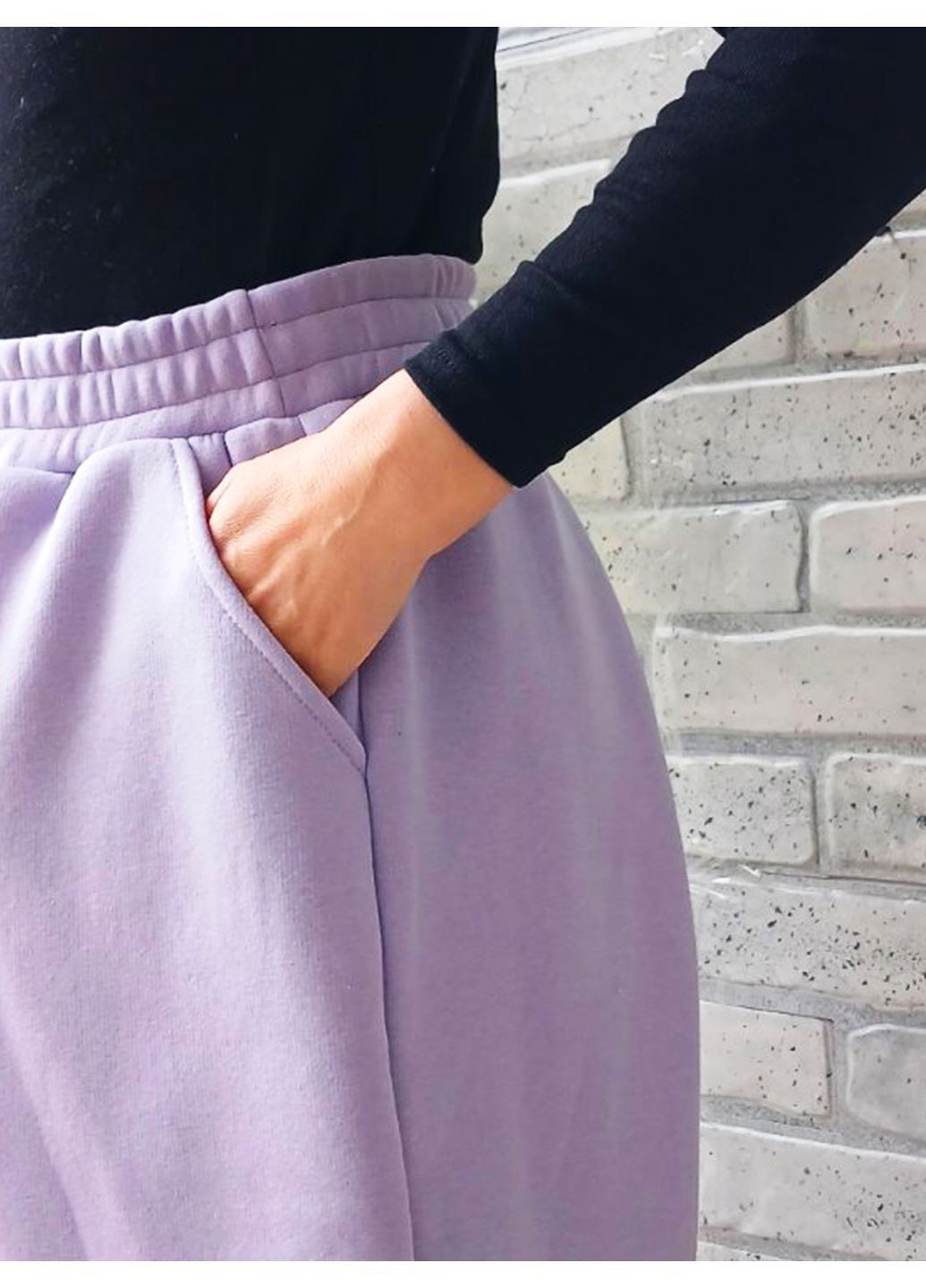 Зимові жіночі спортивні штани з кишенями широкі батал тринитка на флісі No Brand (369502899)