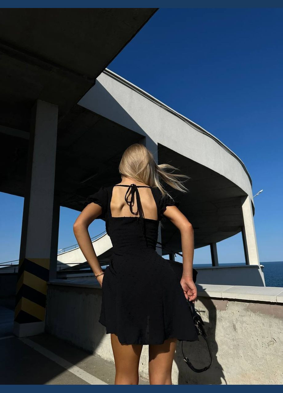 Черное короткое летнее платье из качественного американского креп-гороха, чёрное платье с открытым декольте и спиной(на шнуровке) No Brand