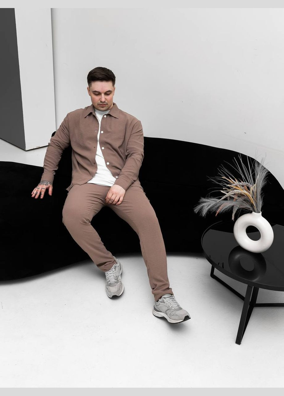 Темно-бежевый летний костюм: брюки и рубашка из легкого дышащего материала с рубашкой, брючный Україна