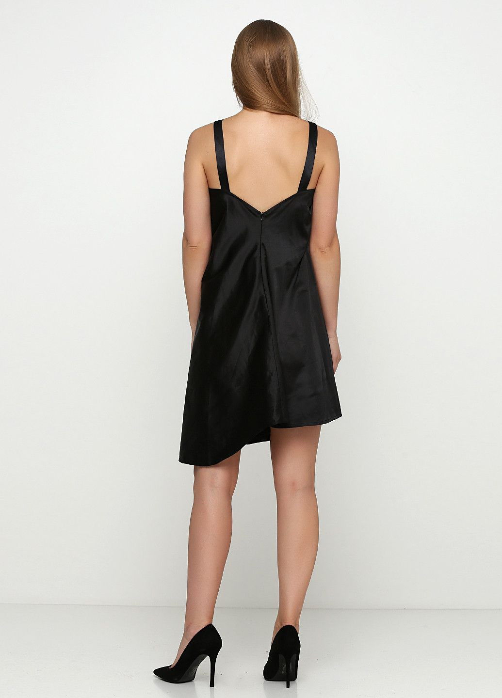 Черное повседневный платье черный Queen Drama