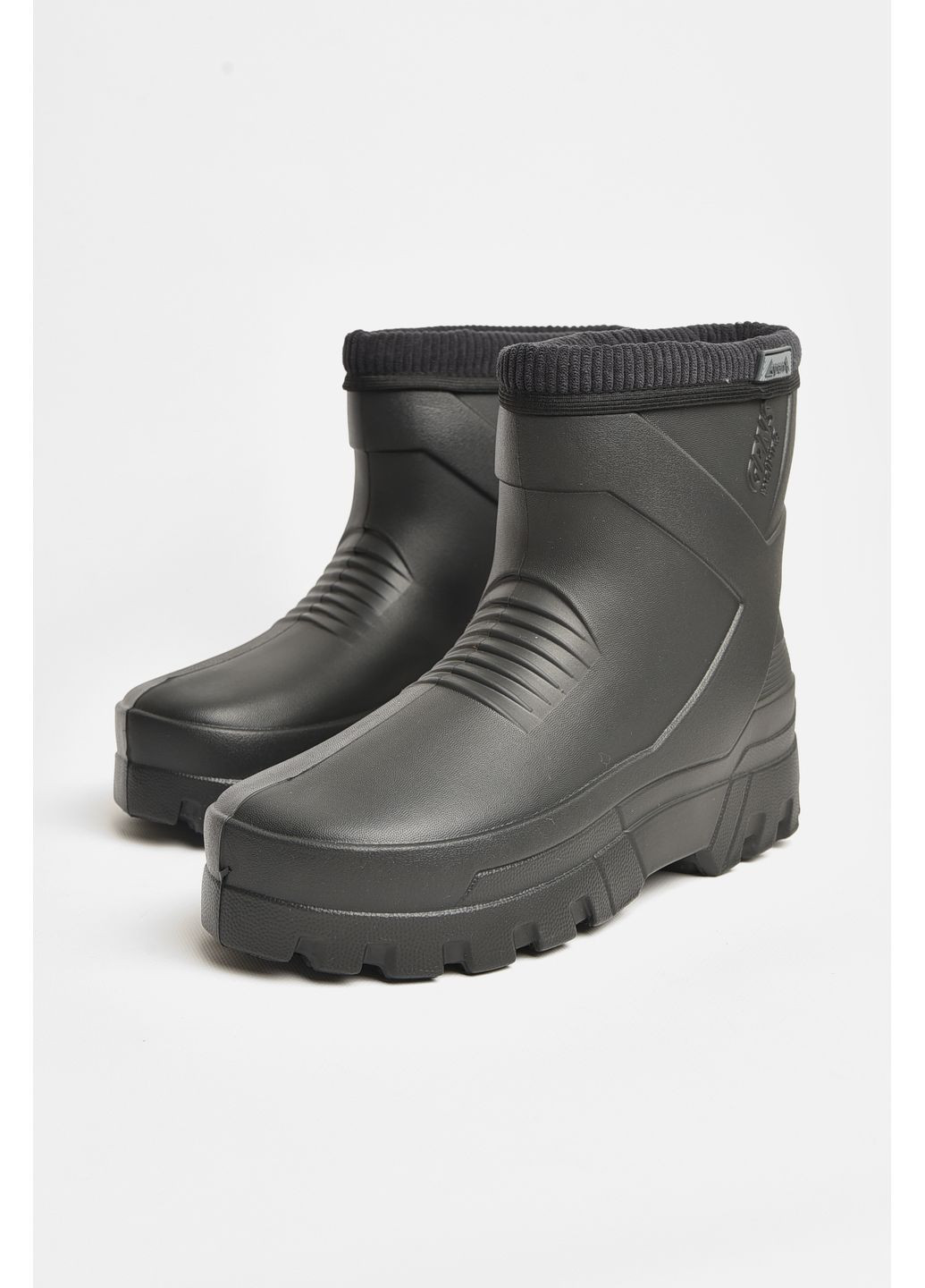 Чоботи чоловічі піна зі з`ємною шкарпеткою чорного кольору Let's Shop (362082640)