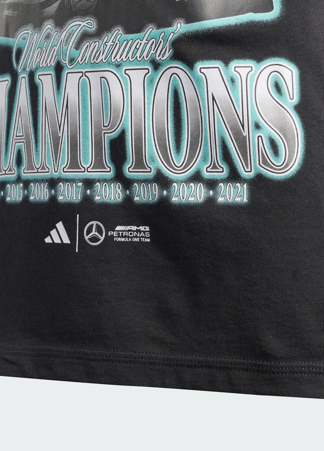 Черная демисезонная футболка mercedes - amg petronas formula one team graphic adidas