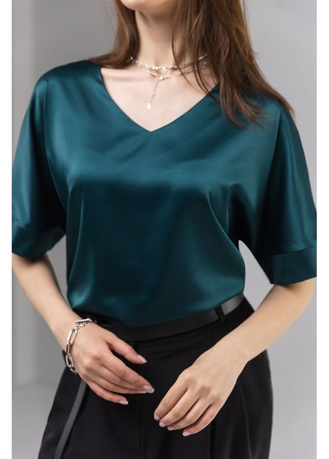 Изумрудная блуза шелк-сатин 3022 изумрудный Triko Bakh