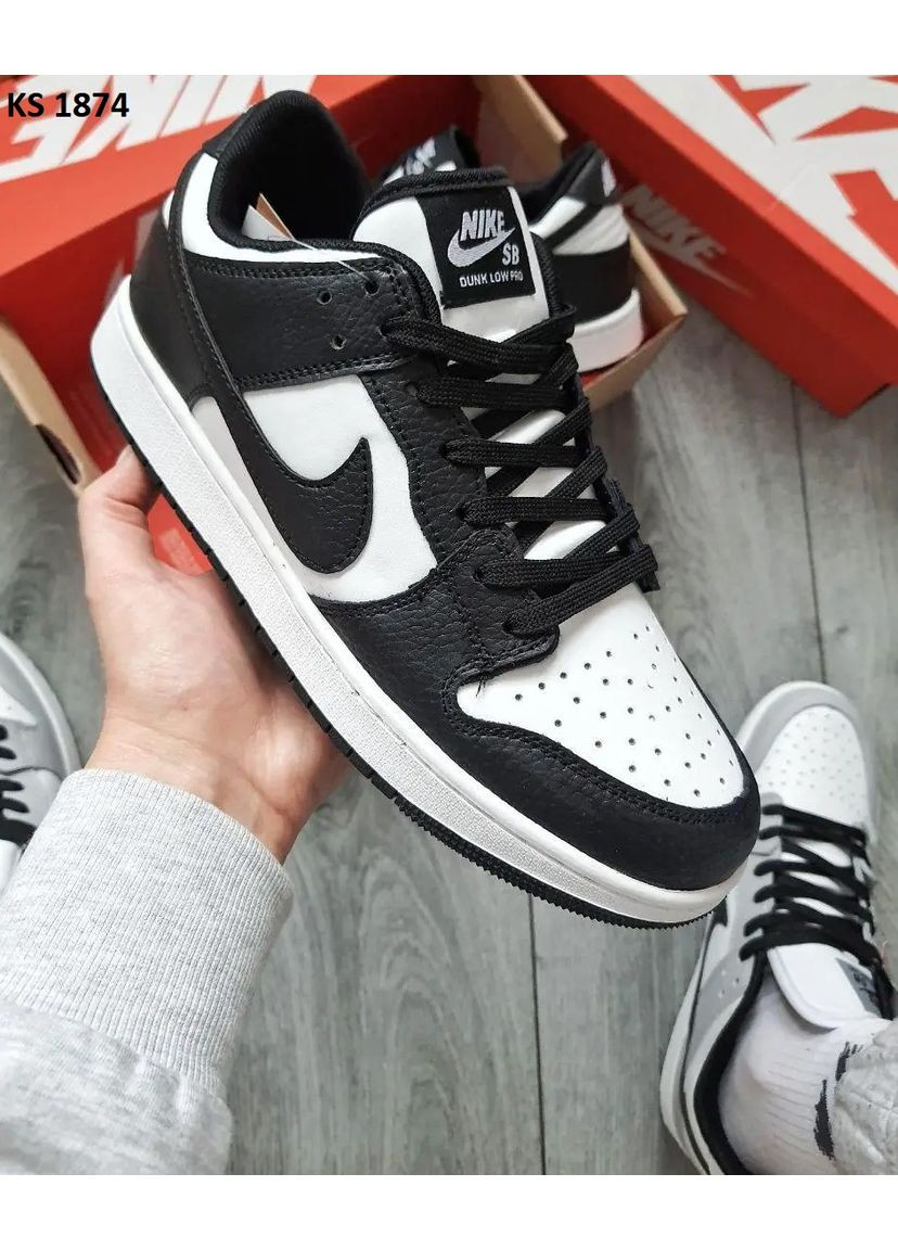 Чорні Осінні кросівки чоловічі nike dunk low sb black white найк сб данк No Brand