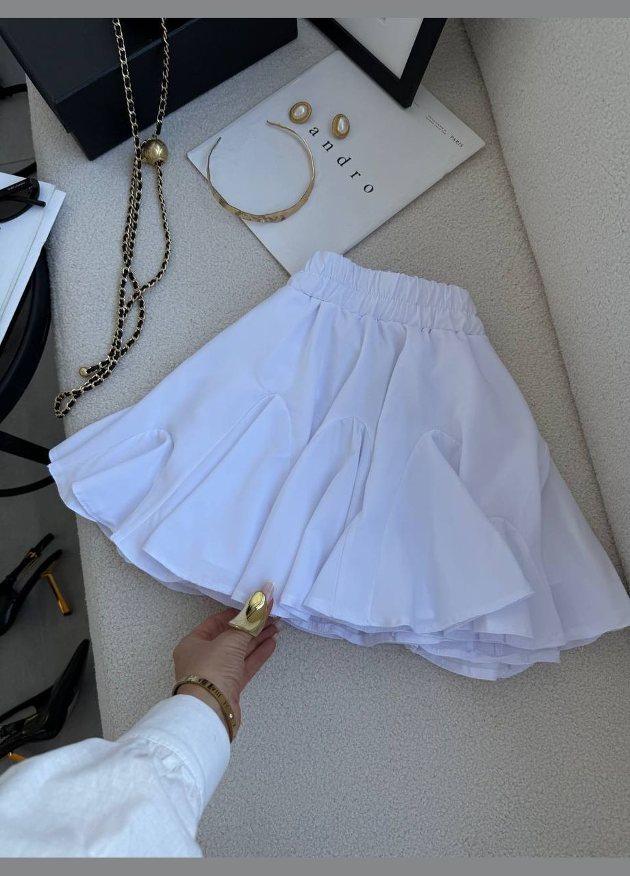 Белая кэжуал однотонная юбка-шорты тренд весна-лето Adelante