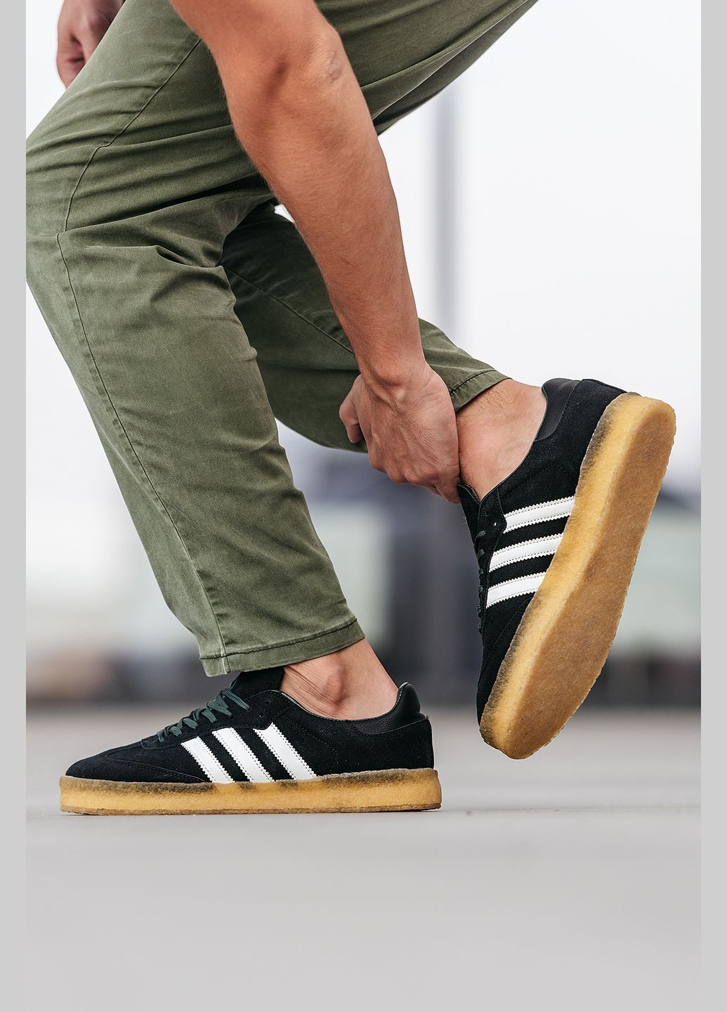 Черные демисезонные кроссовки мужские и женские adidas samba x ronnie fieg x clarks black | адидас самба черные No Brand