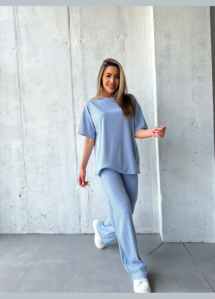 Жіночий прогулянковий костюм блакитного кольору 33000 Fashion (331605893)