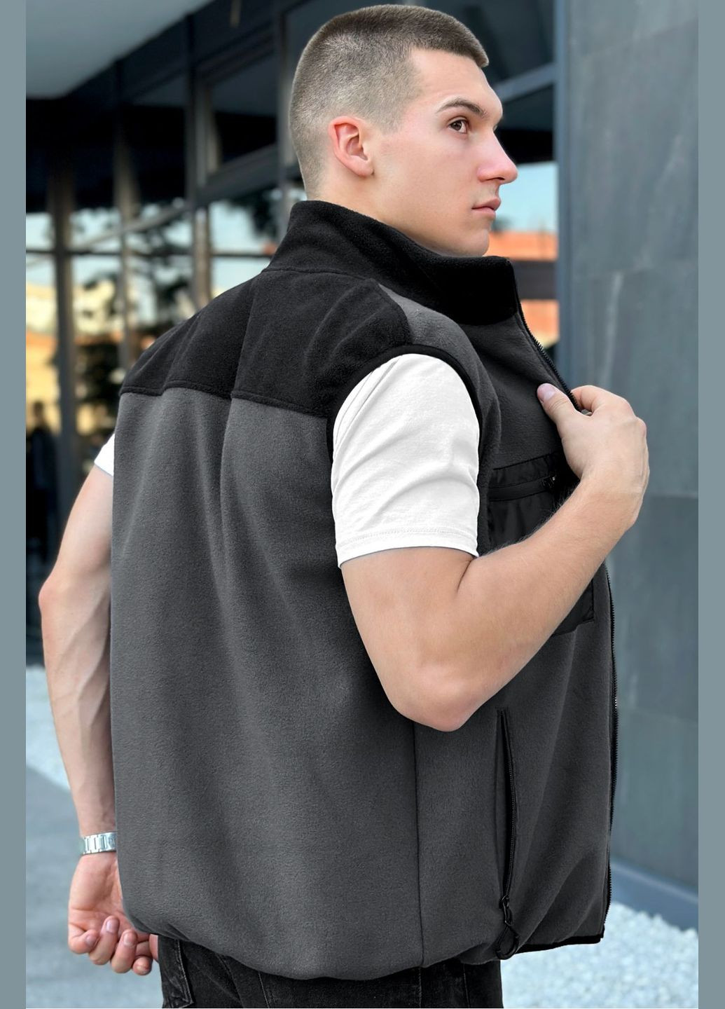 Стильний жилет No Brand (315746750)