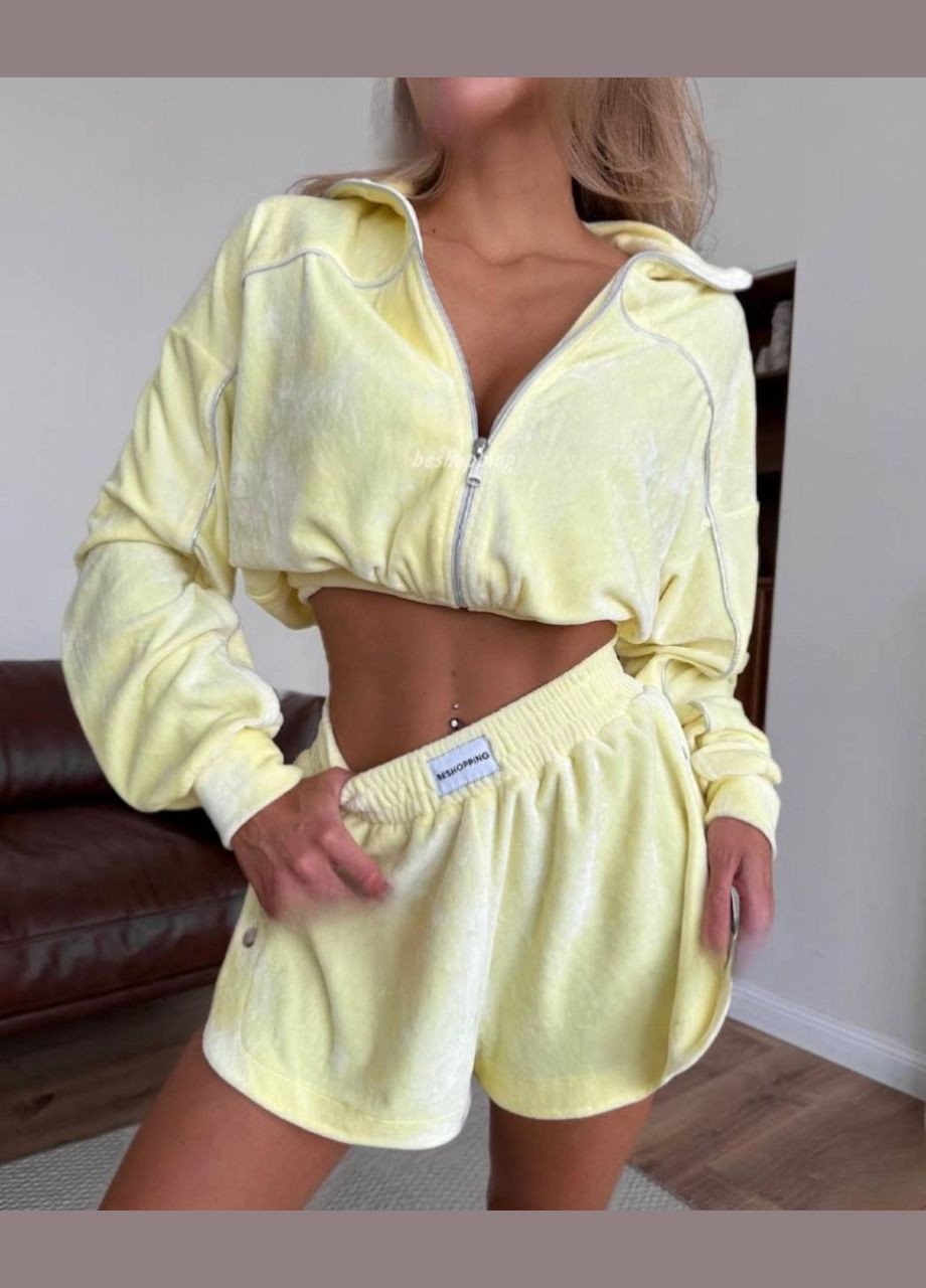 Велюровый костюм с шортами Україна (331561705)